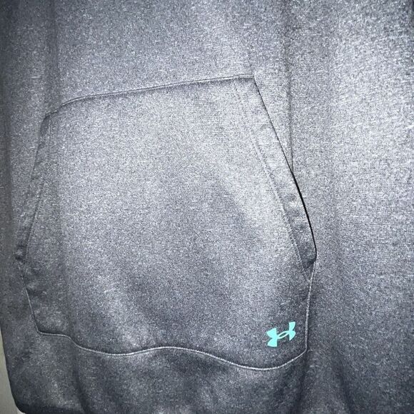 Under‎ Armour Fleece Script Hoodie Women’s Sz Medium Jet Gray Loose Fitting - Picture 2 of 4